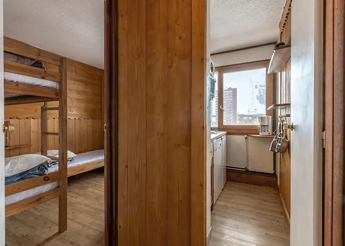 2 Pieces Avec Balcon, Proche Pistes, Animaux Admis - Fr-1-351-70 Apartamento