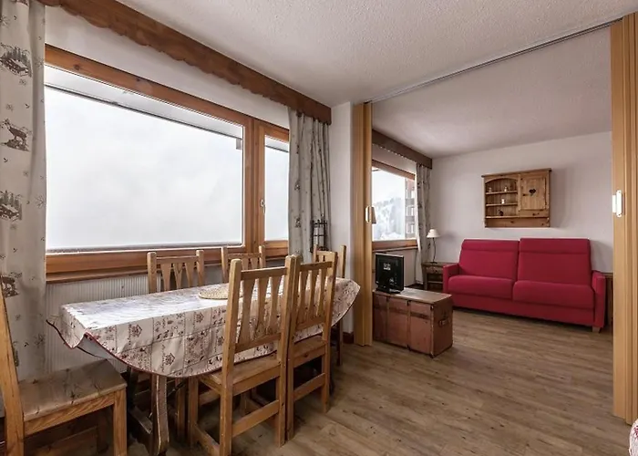 2 Pieces Avec Balcon, Proche Pistes, Animaux Admis - Fr-1-351-70 *